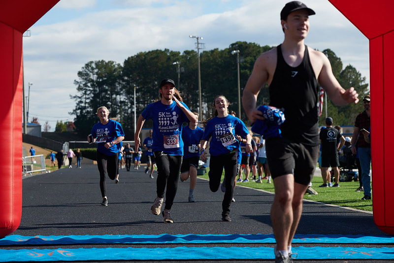 LoveLikeReed 5K race photo