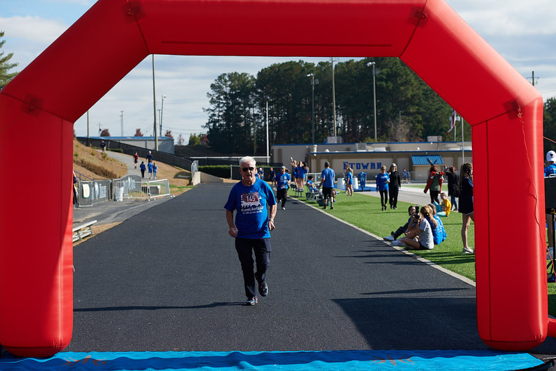 LoveLikeReed 5K race photo