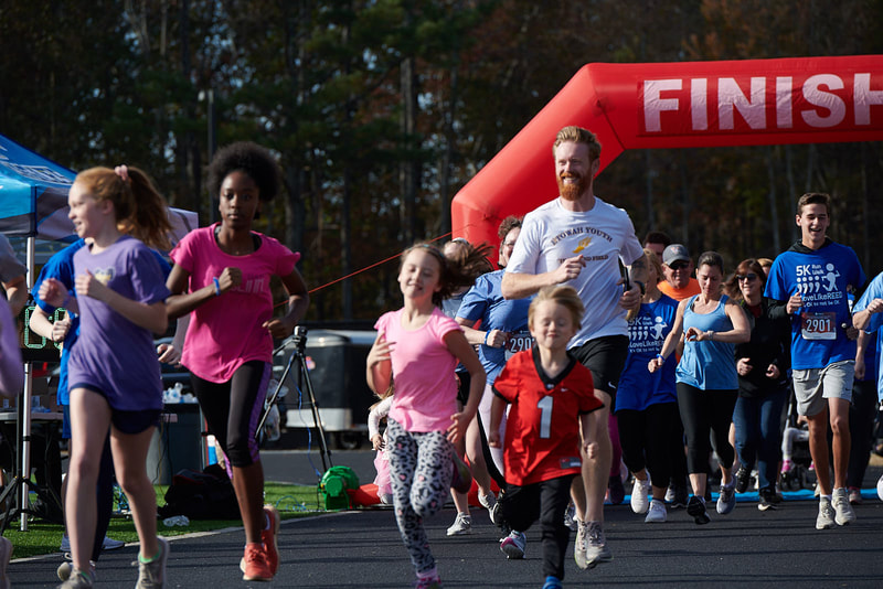 LoveLikeReed 5K race photo