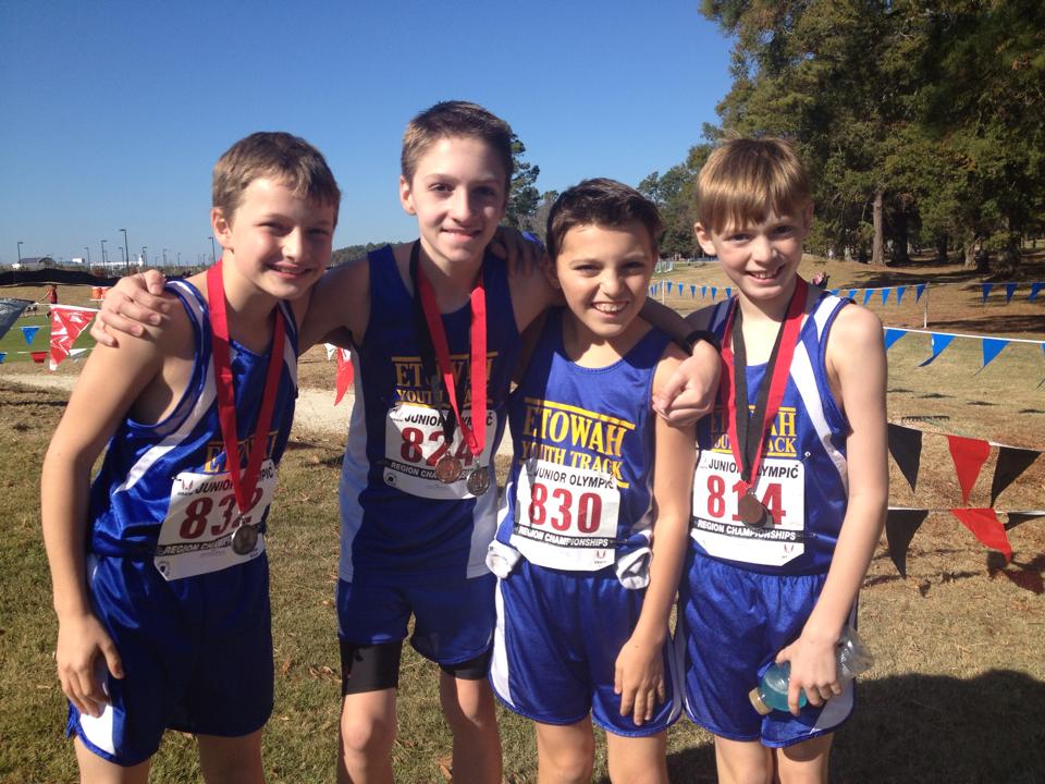 Reed competing in cross-country at Etowah High School